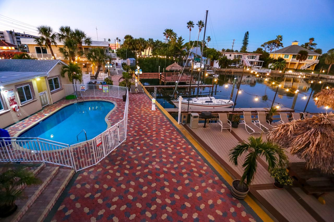 Bay Palms Waterfront Resort - Hotel And Marina St. Pete Beach Eksteriør billede